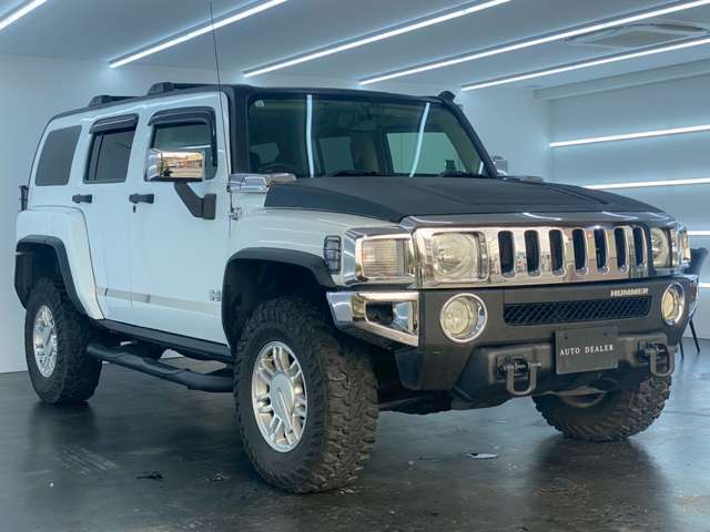 【納車後】弊社では納車後のアフターサービスに力を入れております。中古車は、買った後の心配がつきものだと思います。遠方の方でも安心していただけるよう、お近くの整備工場をご紹介させていただきます【整備】