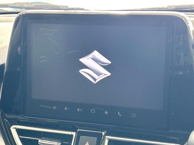 【純正9型ナビ】人気の純正ナビを装備。オーディオ機能も充実しており、Bluetooth接続すればお持ちのスマホやMP3プレイヤーの音楽を再生可能！毎日の運転がさらに楽しくなります！！