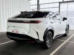 走行距離10,000kmです。店舗間の移動などにより、少し増えることがございます。）