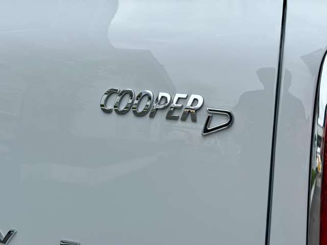 全国各地登録・納車OKです♪　気になる点、ご質問等ございましたら、お気軽にお問い合わせ下さい。迅速に対応させて頂きます。