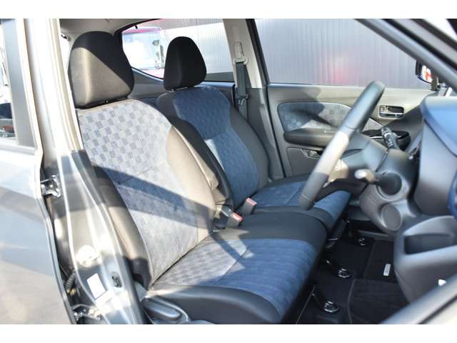 ★運転席側からの写真です