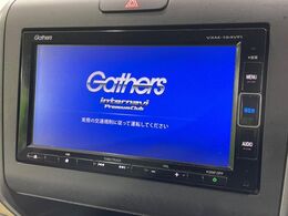 【純正ナビ】人気の純正ナビを装備。オーディオ機能も充実しており、Bluetooth接続すればお持ちのスマホやMP3プレイヤーの音楽を再生可能！毎日の運転がさらに楽しくなります！！