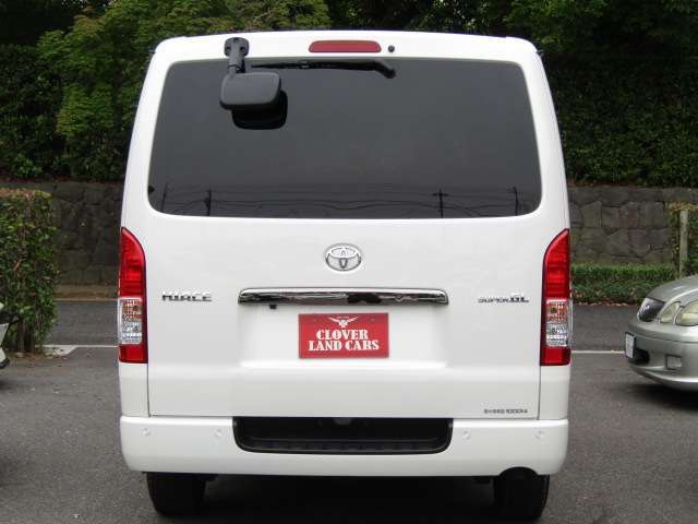 【車両画像撮影サービス】もう少し詳細な車両画像がほしい！ここが気になる！何枚でも写真をとって画像をお送りいたします！LINEでのお問合せもOK。お気軽に当社スタッフにご用命ください。