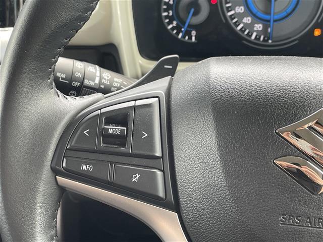 【運転席操作部】快適なドライブを楽しむための機能が装備されています！運転席から触れるので、使いやすいです！除菌プランいれていただくと、さらに清潔で安心していただけます！