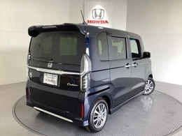 Honda認定中古車 U-Selectは3つの安心をお約束します。　1　Hondaのプロが整備した安心。 2　第三者機関がチェックした安心。　3　購入後もHondaが保証する安心。