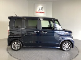 購入後も自社指定整備工場完備でお客様の愛車をしっかりサポート致します！御納車時には安全かつ安心してお乗り頂けるようホンダ専門知識を持つ整備スタッフが点検・整備・装備も説明をしてお渡ししております。