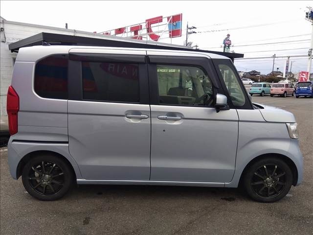 ☆全国納車可能です☆欲しい車が見つかった！！・・けど遠い・・諦めないで下さい！弊社では全国のお客様へ弊社自慢の車輌をお届けしています☆ご相談下さい♪