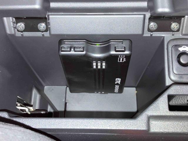 自動車保険も取り扱っておりますの無料で見積りをいたします♪　お客様のお話を伺い、お客様に合った的確なプランをご提案させて頂きます。