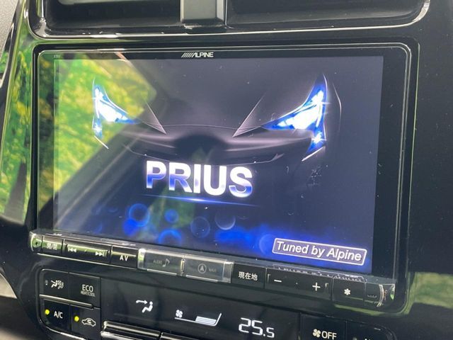 【BIG-X9インチナビ】人気の大画面BIG-Xナビを装備。専用設計で車内の雰囲気にマッチ！ナビ利用時のマップ表示は見やすく、テレビやDVDは臨場感がアップ！いつものドライブがグッと楽しくなります♪