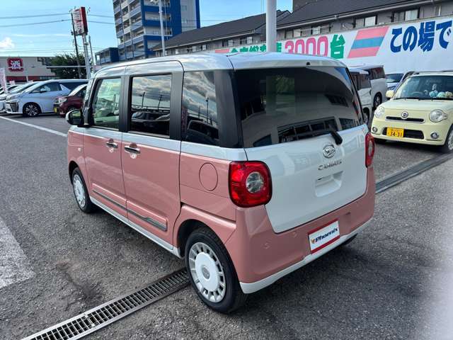 フェニックスではオンライン商談に取り組んでいます！お手持ちのスマホ、パソコンでZOOMアプリをインストールするだけで車輌がお家で見れて商談出来ます！詳しくはスタッフまで。