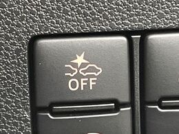 【スマートアシスト】走行中に前方の車両等を認識し、衝突しそうな時は警報とブレーキで衝突回避と被害軽減をアシスト。より安全にドライブをお楽しみいただけます。
