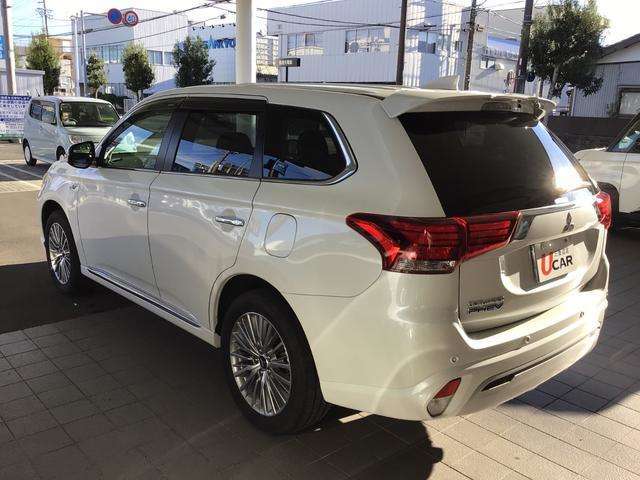 静岡インター道沿いの店舗になります。常時10台以上を展示しております、三菱車以外のお車もお取り扱いがあります。是非お気軽にお越しください。