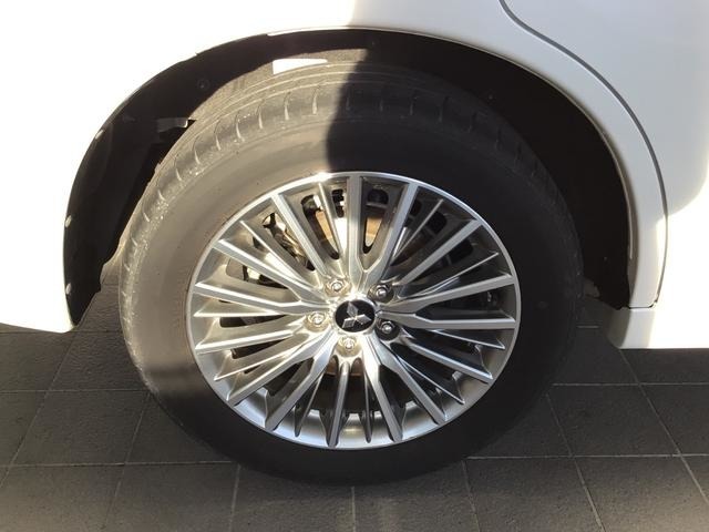 電気自動車にお乗りのお客様もご安心！電気自動車の中古車のご心配はやはり駆動用バッテリ寿命！弊社では特殊な研修を合格した、メカニックが的確な点検をさせていただきます