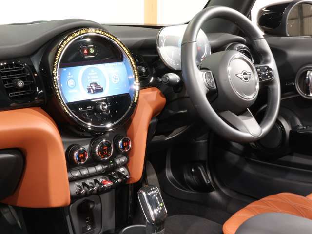 ■お車でのアクセスは 首都高速「用賀IC」 や第三京浜「玉川IC」からもすぐ近く！■電車でお越しの際は、東急大井町線「上野毛駅」 もしくは、東急田園都市線「用賀駅」が最寄り駅になります。