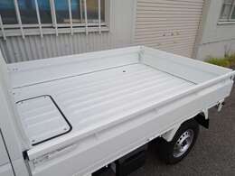 当店ではお客様のご予算に合わせた整備プランをご用意しております　整備なしプラン無料　　ベーシック整備プラン25000円～　プレミアム整備プラン55000円～　車種により価格が異なりますのでご相談下さい