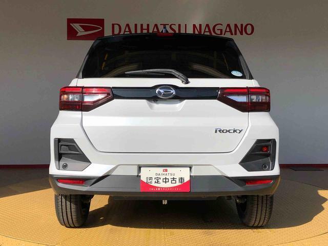 中古車は一物一価、同じようなお車でも、整備状況、内外装の状態など様々です。