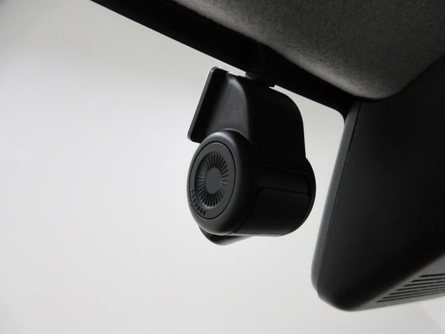 ダイハツディーラーでは「ダイハツ認定中古車」という基準を設け、車選びに詳しくないお客様でも「安心して選べる」をご提供しています。