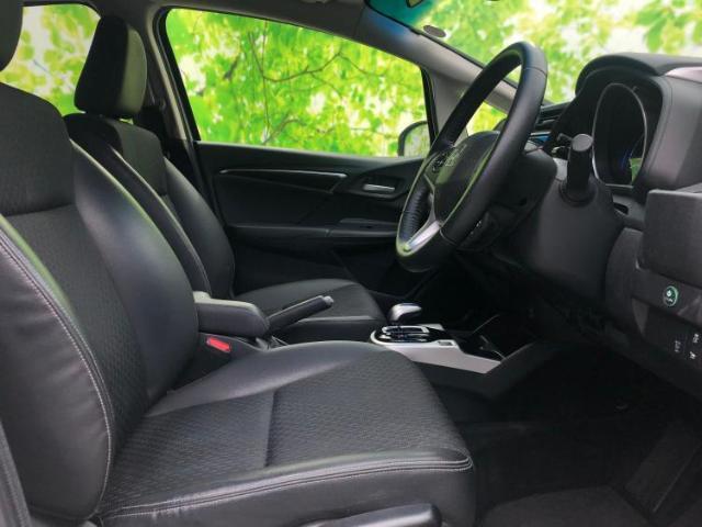 「この車の写真をもっと見たい」「状態が気になる」「この装備はついている？」どんな小さな疑問でもお気軽にお問い合わせください！