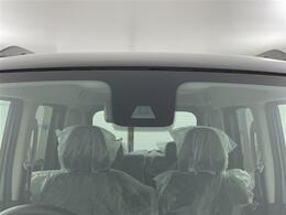 【ドライブレコーダー】映像・音声などの運転中の記録を残します。事故などを起こした起こされた時の証拠になりえますので、もしも時でも安心ですね。