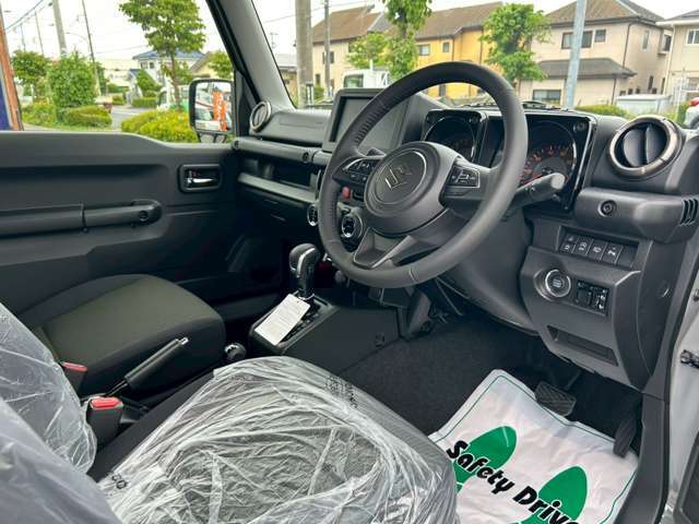 ≪特別なご奉仕の価格≫r令和7年　5月登録　ジムニー　XC　4WD　大人気ジムニーの新型（4型）が入荷致しました！1台限定の価格となりますのでお早めにお問い合わせください。