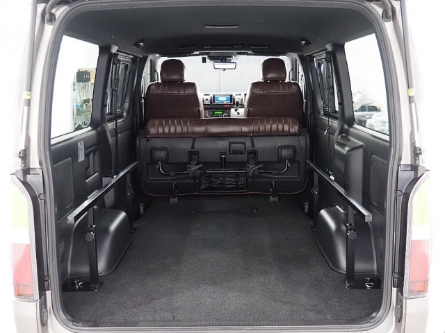 【Renoca　CoastLines/R3年式/ハイエースバン2.0L/オールペイント】角目4灯オールペイント♪【全国納車可能】