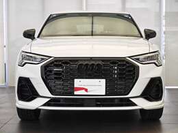 アウディQ3の車幅は184cmで、マンションの機械式駐車場にも駐車可能です。全高も156cmとなっており、天井の低い駐車場にも対応します。