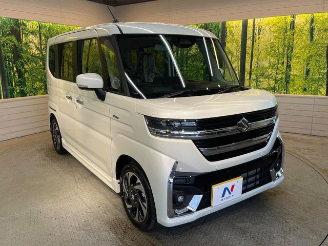 大好評のボディコーティング「弾スプラッシュコート」もご納車までに施工可能。通常のガラスコートと異なる、耐久年数6年の無機質ガラスコーティングが、ボディをキレイな状態に保ってくれます。