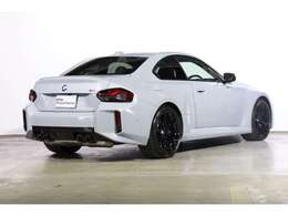 実車がストックヤードに保管されている場合がございます。ご来店前にご連絡をお願いいたします。