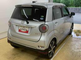 当店では車両本体価格以外に、諸費用を含めた支払総額も表示しておりますので、お客様の予算にピッタリのおクルマお選びができます。コーティングやJAFをセットにしたオトクな購入パックも好評です。