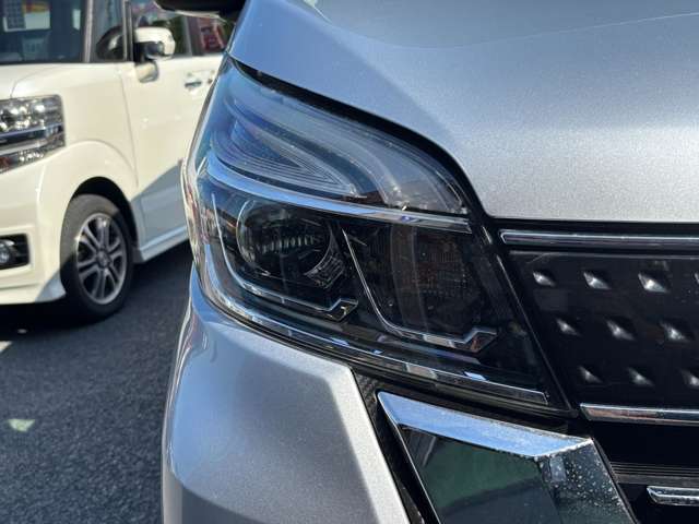 LED交換などもエムオートにお任せ下さい♪気になる点は無料電話またはメール問い合わせにてご案内いたします♪【0078-6002-215757】