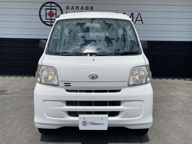 当社でお勧めしている自動車関連の各種保険商品をご紹介します。お問合せ、ご来店の際は保険募集人資格を持った専属の担当者が詳しくご説明いたします。お気軽にお問い合わせください。