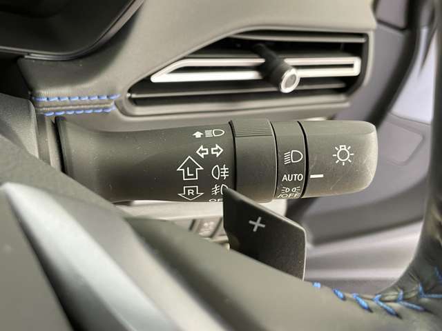 【運転席操作部】快適なドライブを楽しむための機能が装備されています！運転席から触れるので、使いやすいです！除菌プランいれていただくと、さらに清潔で安心していただけます！