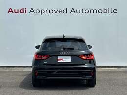 厳選仕入れで自信を持ってお勧めできる中古車だからこそ、ご契約前には必ず、お客様ご自身の目での現車確認をお願いしております。