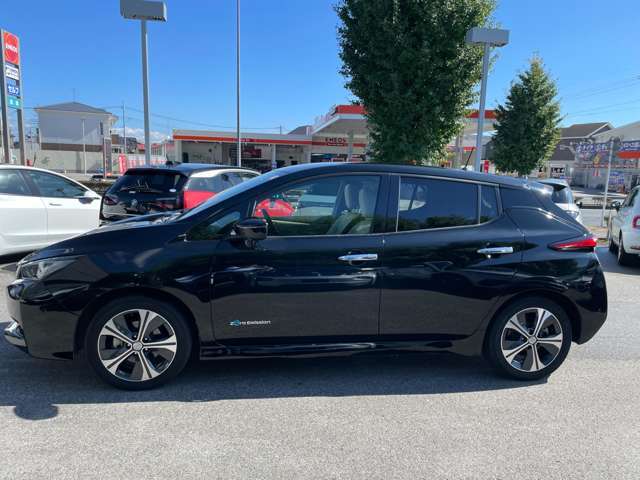 現在お乗りのお車の査定も実施しております。国産車、輸入車関係なくご相談ください。