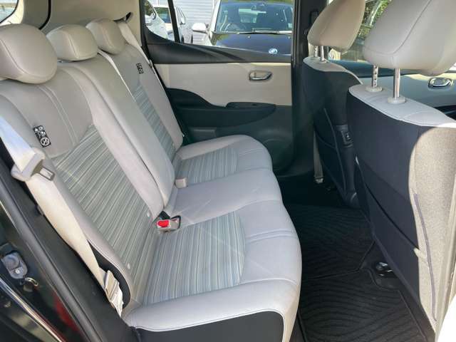 オートローン、自動車保険も取り扱っております。カーライフ全部をお任せください。