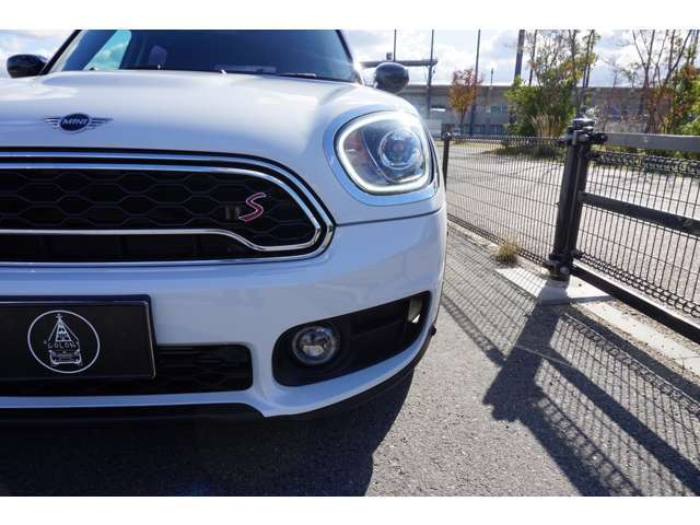 男性女性関わらず人気のデザインで憧れの車です☆憧れの車で行ってみたかったあの場所へ☆