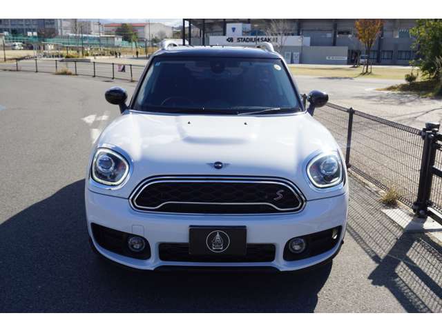 公共交通機関を使っての移動がしにくい世の中ですが、そんな世の中だからこそ、愛車に乗って楽しい移動手段を手に入れて下さい☆