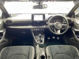 ・ロードサインアシスト・ヘッドアップディスプレイ・純正ナビ＆BT＆USB＆Miracast・バックカメラ・スマートフォン・プッシュスタート・ビルトインETC