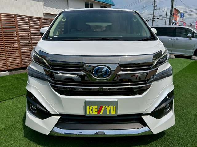 当社で整備の車両には4ヶ月の消耗品も含む無料保証と最長5年走行無制限の延長保証をオプションでご用意☆遠方のお客様はお近くのディーラーさんにて保証修理をお受け出来ます☆
