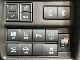 【スズキ　セーフティサポート】走行中に前方の車両等を認識し、衝突しそうな時は警報とブレーキで衝突回避と被害軽減をアシスト。より安全にドライブをお楽しみいただけます。