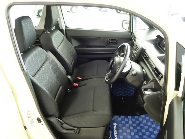 キッズスペースは広くとってございますのでお子様連れの方もお気軽にご家族でご来店ください