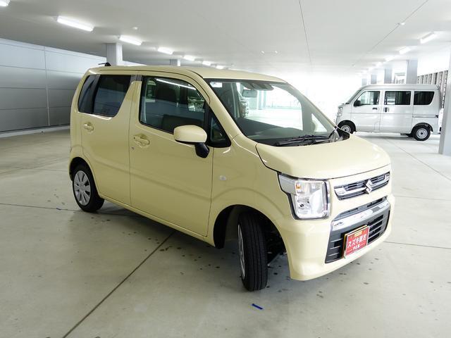 電車でお越しの際は、JR西岐阜駅が最寄駅。事前に連絡いただければ送迎いたします。JR名古屋駅から新快速で西岐阜駅まで約26分。