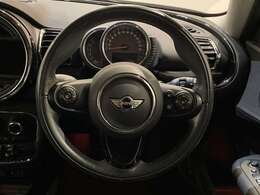 【ステアリング】専門の知識を持ったコーディネーターが、お客様にぴったりのお車をご提案をさせていただきます。ご気軽にお立ち寄りくださいませ。