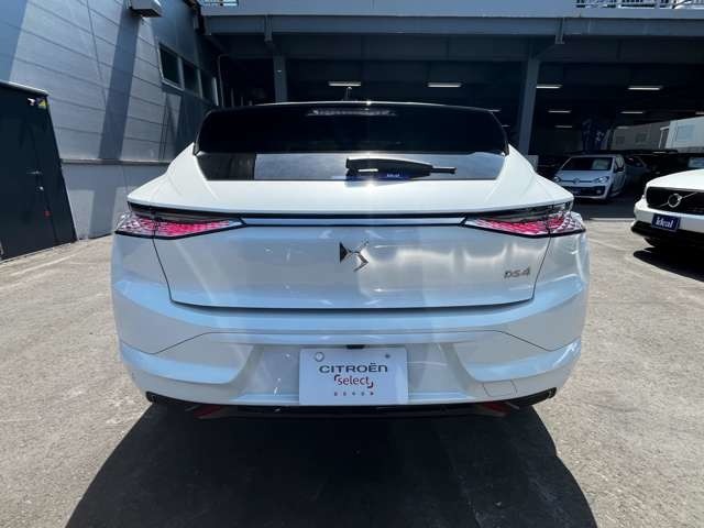 キッズルームも御座います！商談や整備待ちの間、お子様とおくつろぎ下さい♪