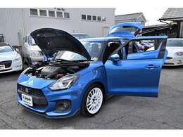 本当に厳選した良い車だけをお客様へ。エムジャパンはお客様目線で安心と信頼をご提供いたします。在庫してない車両も探しますのでご連絡頂けると幸いです。ご連絡お待ちしております