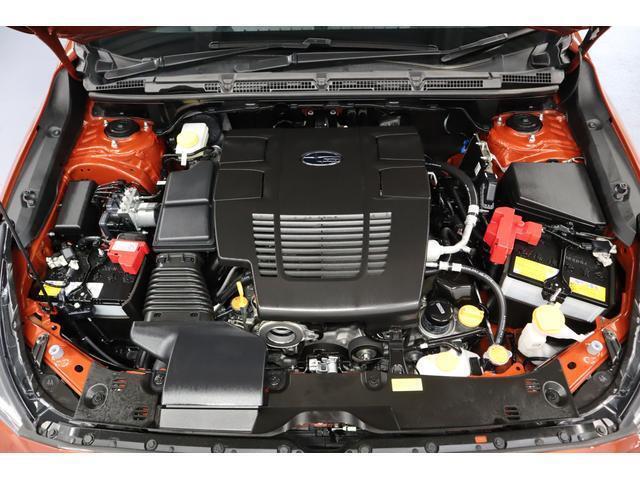 エンジンルームはクリーニングを実施済み！ までの点検記録もしっかりと残っており安心納車前の点検整備では各種消耗品や油脂類の交換を実施！安心のスバル認定U-CARです！