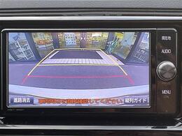 こちらオーディオ周りの写真になります。動作確認済みです。詳しい機能に関しましては装備欄を確認ください。車によっては多機能なナビなど、充実したオーディオがついている車両もあります。