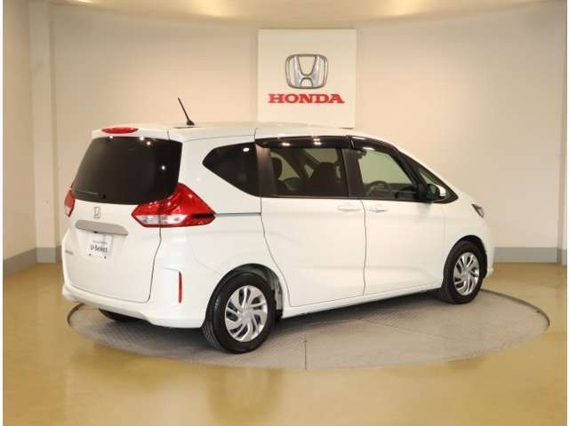 Honda認定中古車ディーラーだからこそ「安心 安全 信頼 満足」のサービスを提供いたします。保証制度やメンテンスパックはもちろん、安心のための自動車保険にJAFなども取り扱っております。