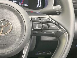 【レーダークルーズコントロール】高速道路での長距離走行が楽に！！自動で速度を保つクルーズコントロールが、衝突軽減システムと連携し、前方の車両を感知して車間を保つように速度調節してくれます！！