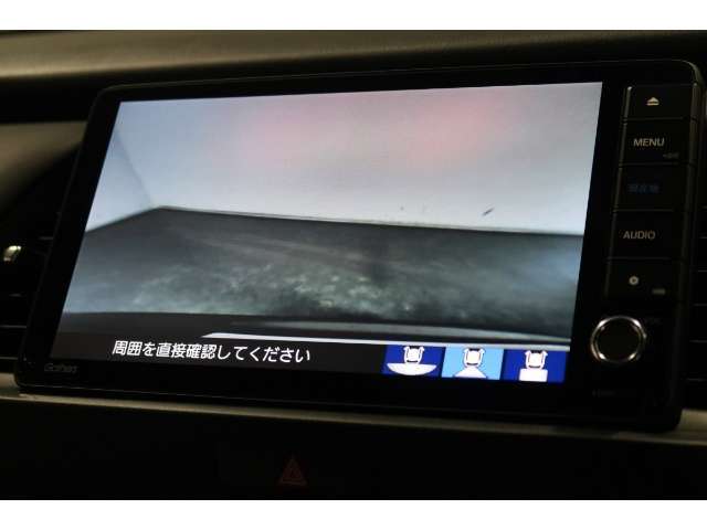 ◆◆バックカメラの画像です。車庫入れの安心感がアップしますね☆